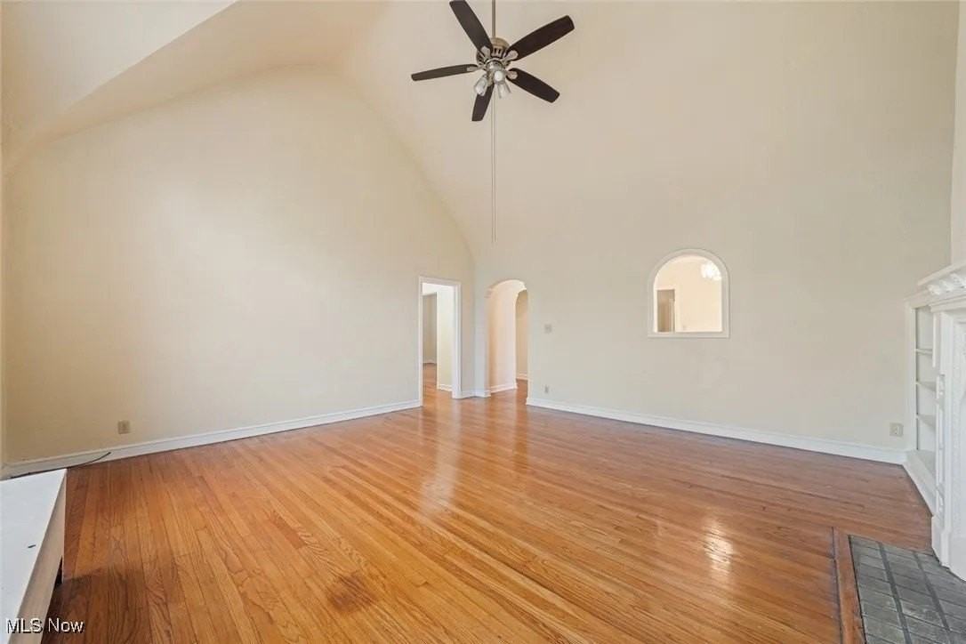 15610 Van Aken Boulevard #5 - Photo 7 of 18