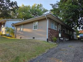 featured image of 1283 Ottawa Ave