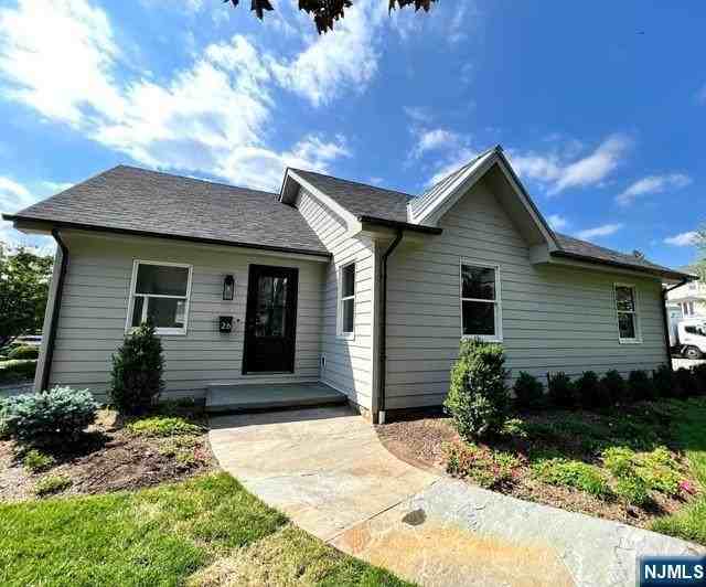 26 Bogert Street - Photo 2 of 18