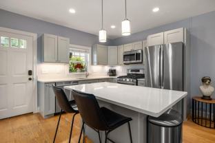 5 Pleasant St #A - Photo 1 of 1
