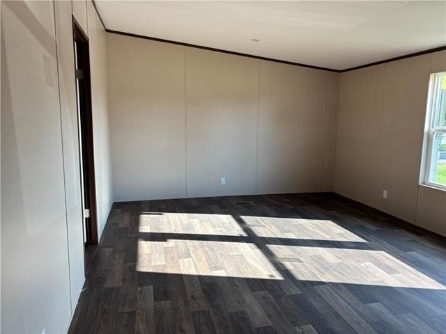 184 2nd St - Photo 6 of 17