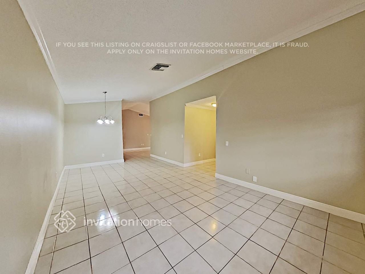 9142 Grand Canal Dr - Photo 3 of 14