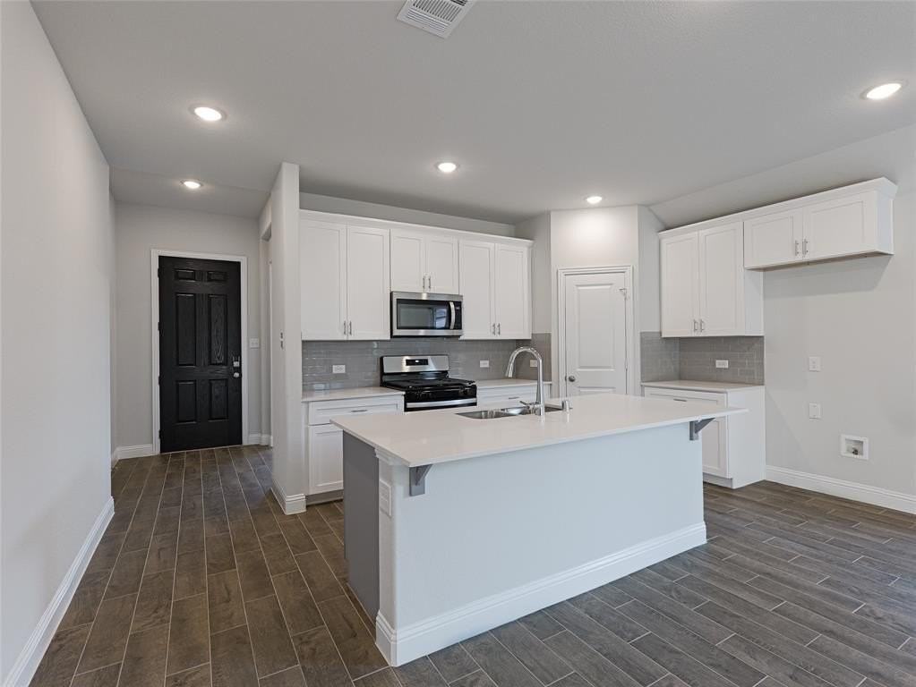 716 Fencerow Trl - Photo 6 of 19