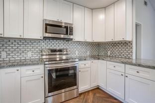 4231 S Cresthaven Rd - Photo 1 of 1