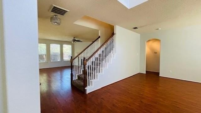 3529 Brewster Dr - Photo 5 of 27