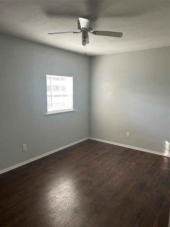 4605 Navajo Trl - Photo 4 of 9