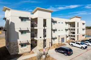 featured image of 1101 Biloxi Dr #1