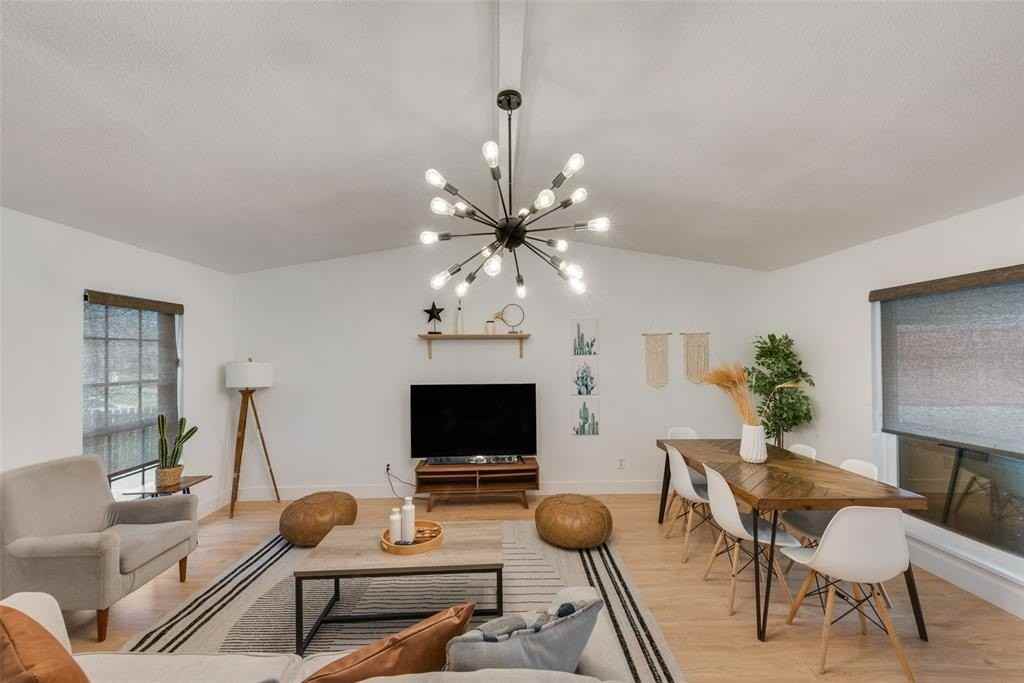 9230 Millwood Dr - Photo 5 of 22