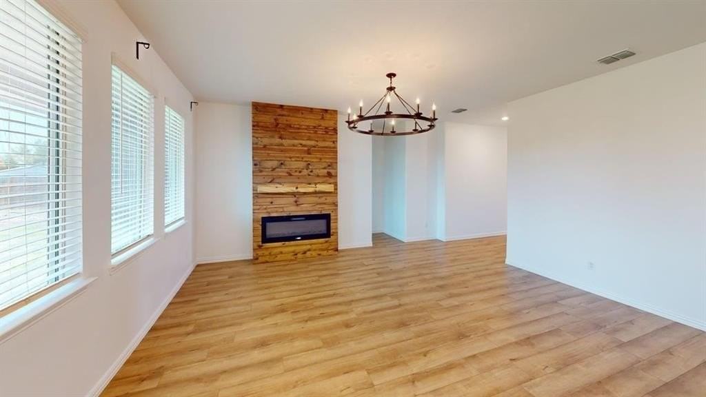 749 Twinvale Dr - Photo 4 of 23