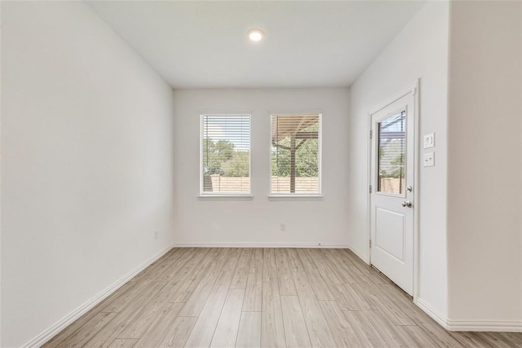 728 Alden Dr - Photo 7 of 23