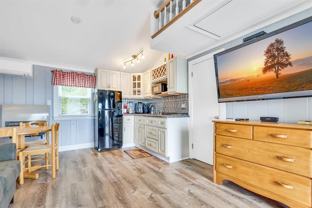 522 Ocean Blvd - Photo 1 of 1