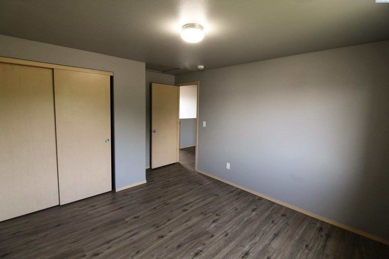 4515 Campolina Ln - Photo 6 of 12