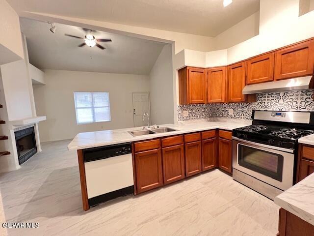 7565 Le Conte Dr Apt B - Photo 5 of 17