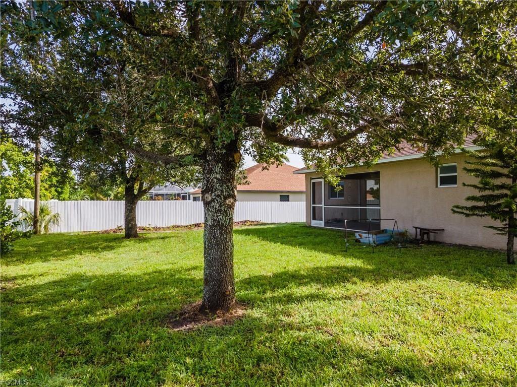 152 Northwest 6th Avenue - Photo 3 of 8