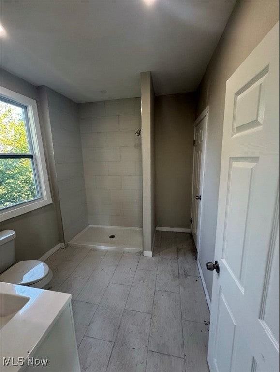 5924 Denison Avenue - Photo 5 of 16