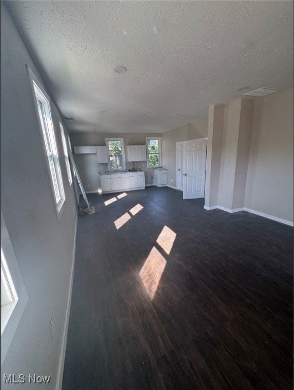 5924 Denison Avenue - Photo 7 of 16