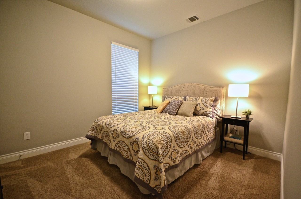 3506 Austen Ct - Photo 5 of 32