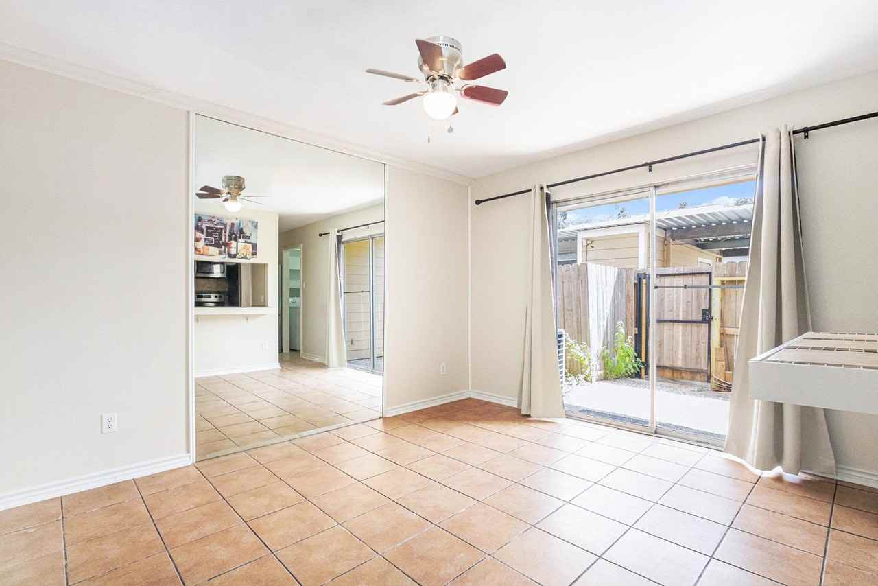 4844 Milwee St - Photo 5 of 19