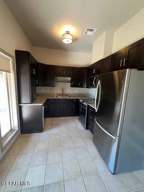7003 Mcnutt Rd - Photo 2 of 13