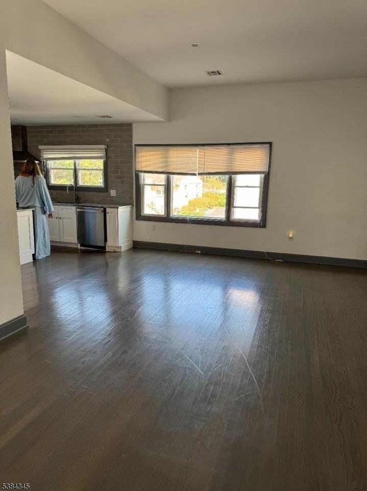 445 Us Highway 202 Apt D - Photo 4 of 12