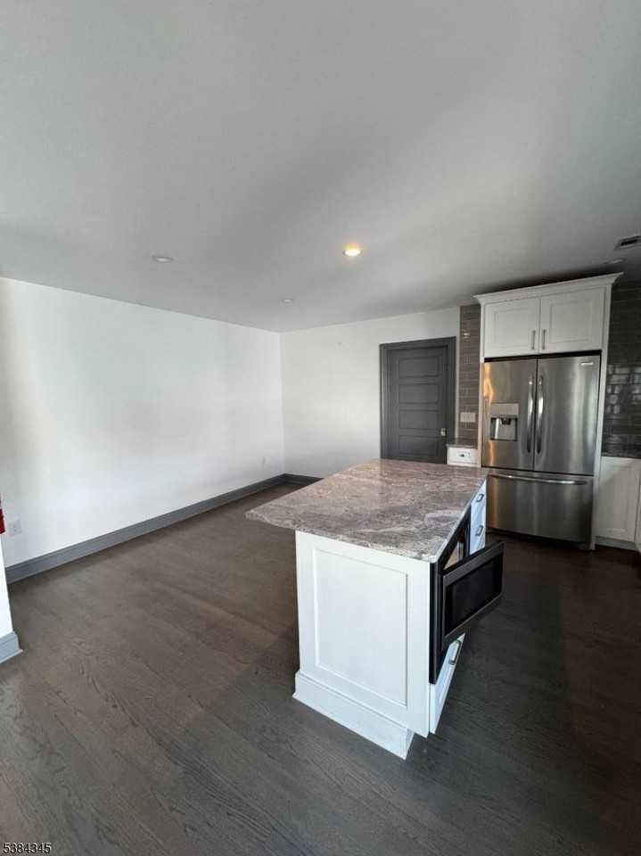 445 Us Highway 202 Apt D - Photo 5 of 12
