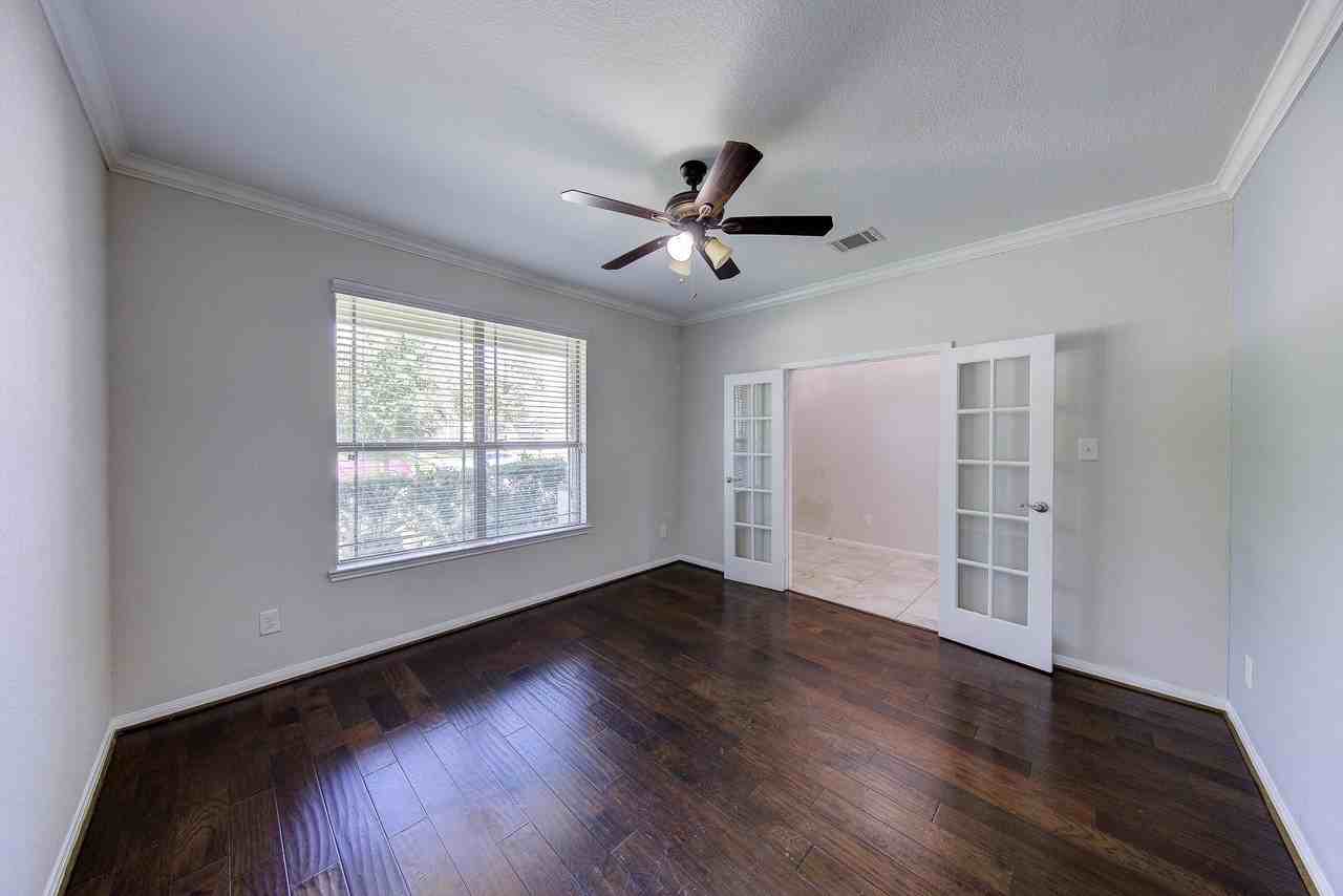 1622 Julia Park Dr - Photo 5 of 19