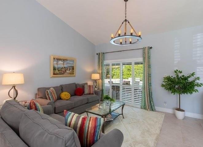 1349 Brampton Cv - Photo 6 of 19