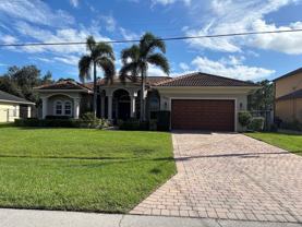 5829 Nw Zenith Dr - Photo 1 of 1