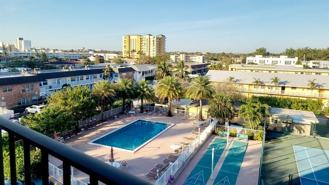 1009 N Ocean Blvd #503 - Photo 1 of 1