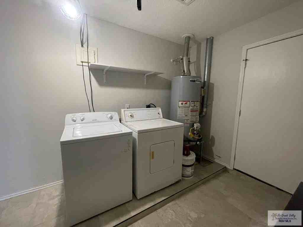 517 Mandarine Lane - Photo 6 of 17