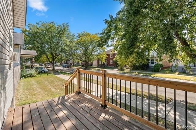 12056 Saint Aubin Street - Photo 5 of 29