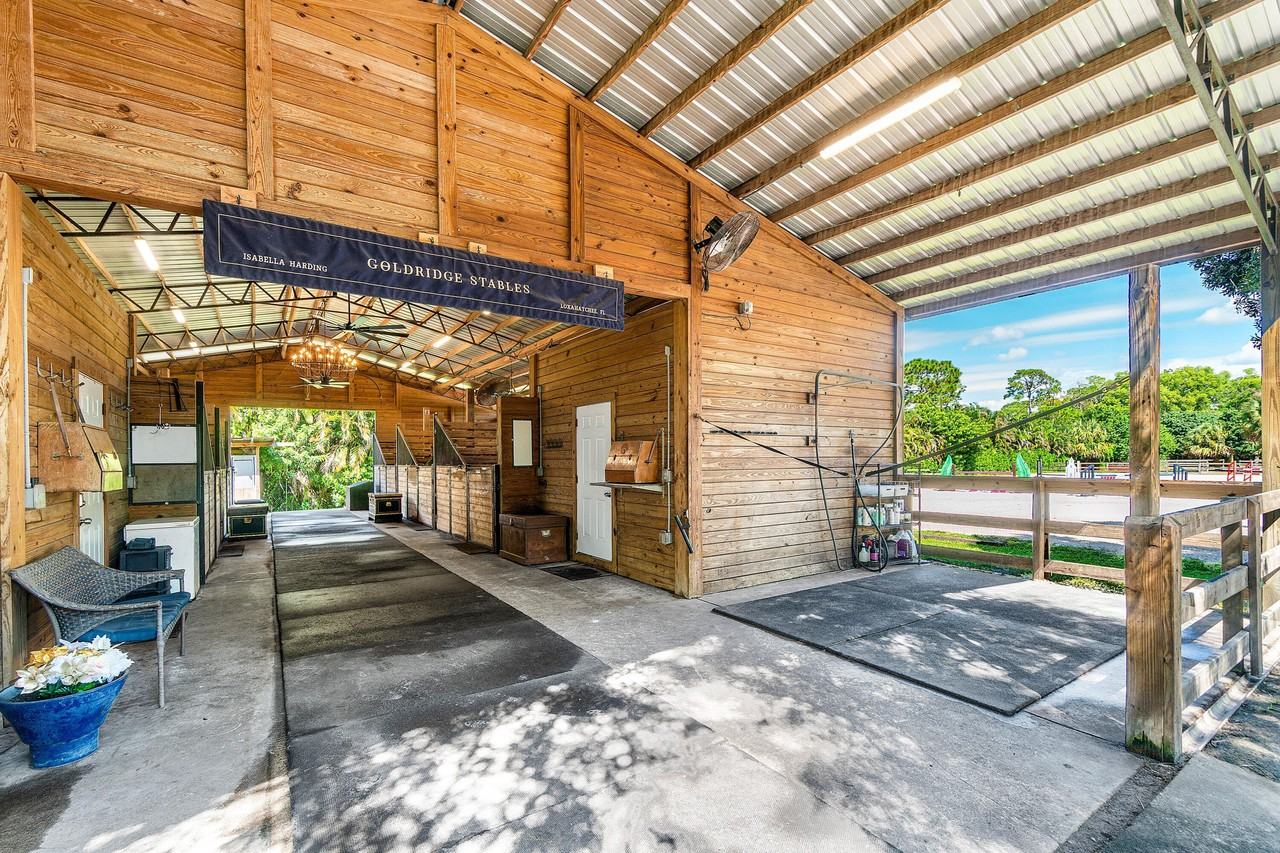 3479 D Rd - Photo 5 of 14