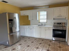 1111 Sw 24th Ave - Photo 1 of 1