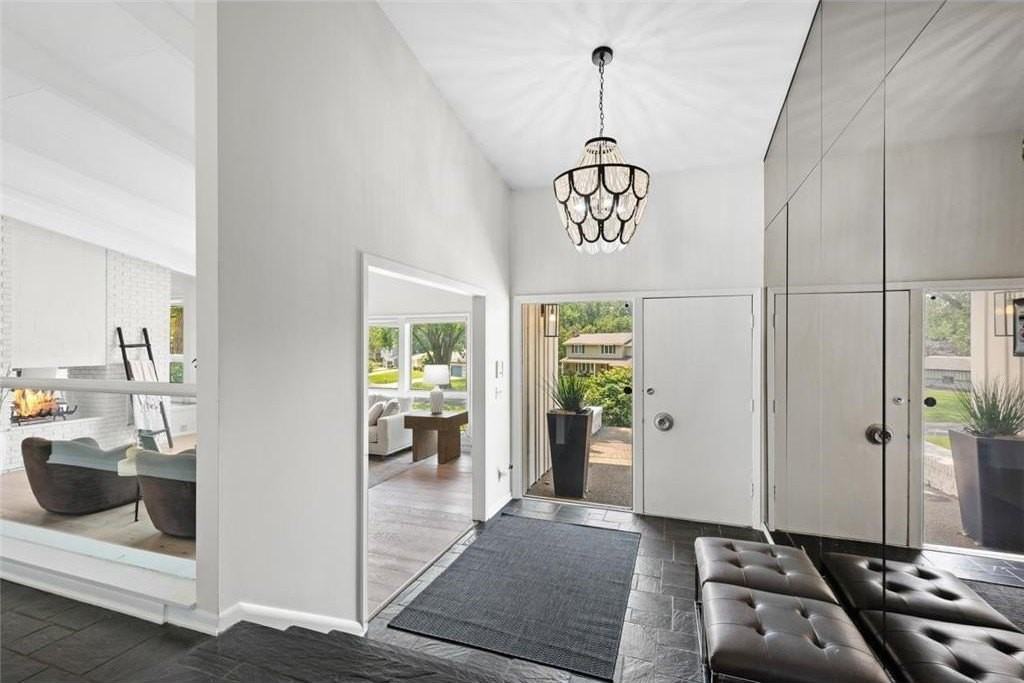 1345 Fairlawn Way #R - Photo 6 of 50