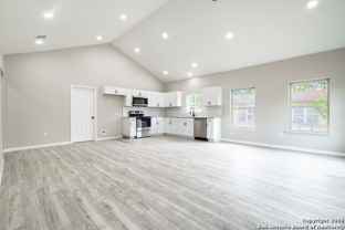 908 Plum St - Photo 1 of 1