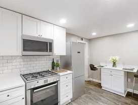 Charlotte Pl Nw - Photo 1 of 1