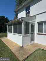 871 Highland Ave - Photo 1 of 1