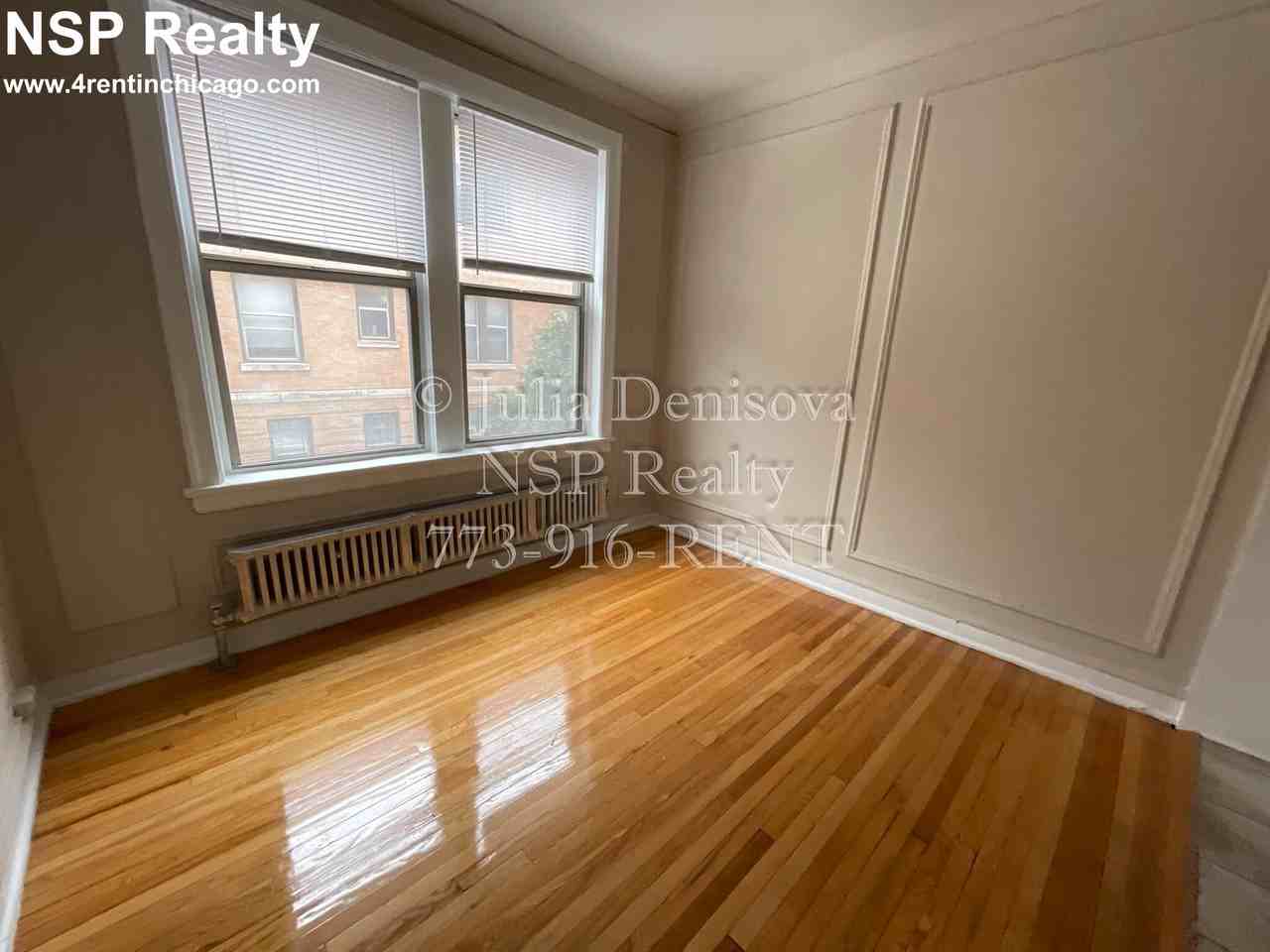 1373 W Estes Ave #1B - Photo 7 of 11