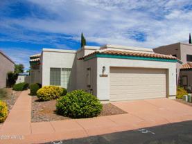 4475 Desert Springs Trl - Photo 1 of 1
