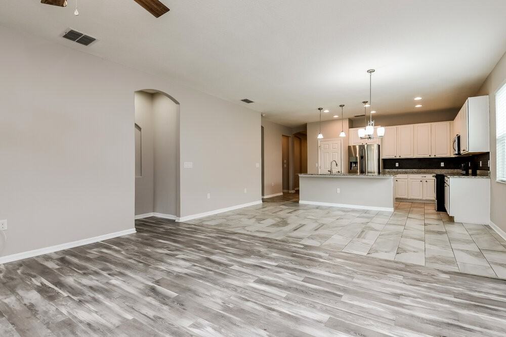1393 Merion Dr - Photo 6 of 16