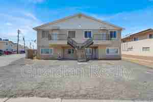 featured image of 801 N Major Ave #D