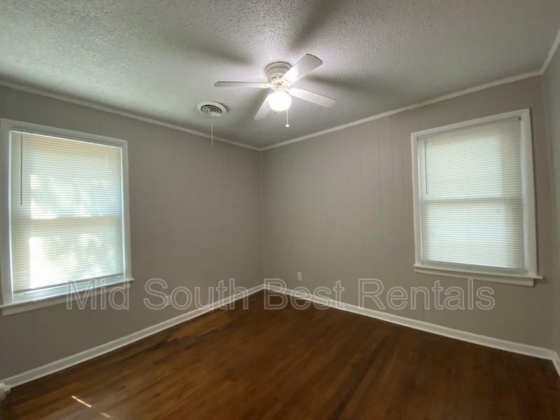 3885 Guernsey Avenue - Photo 7 of 12