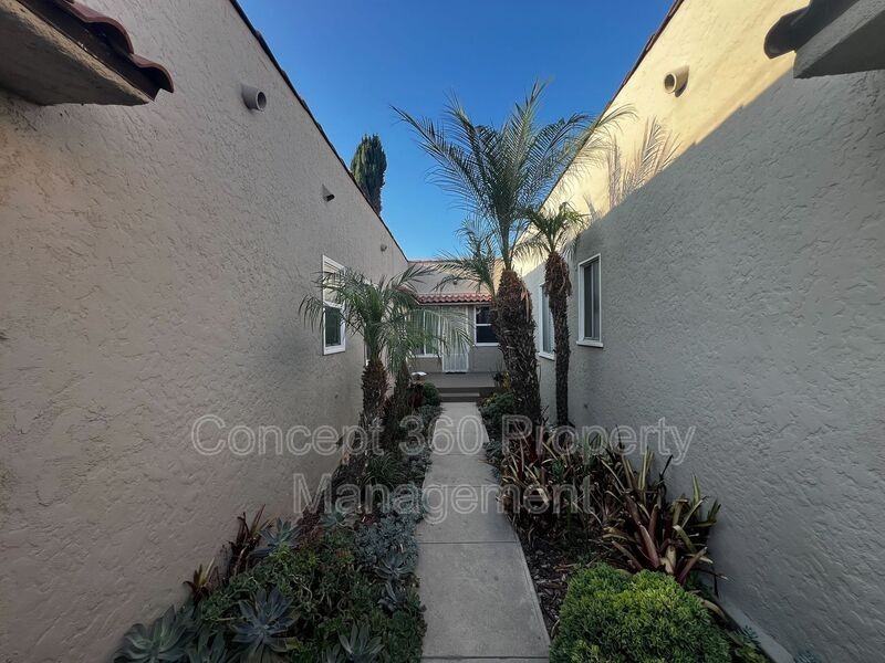 9853 1/2 Arkansas St - Photo 2 of 10