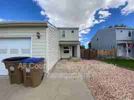 featured image of 929 Palmer Dr