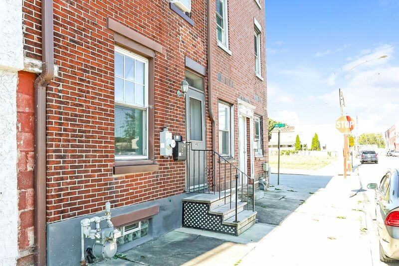 48 W Front St - Photo 2 of 28