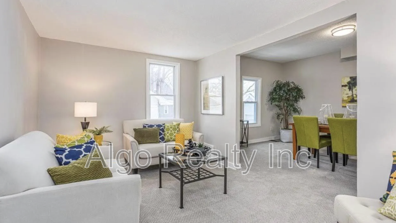 1015 30th Ave N - Photo 3 of 10