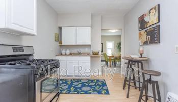 featured image of 1015 30th Ave N