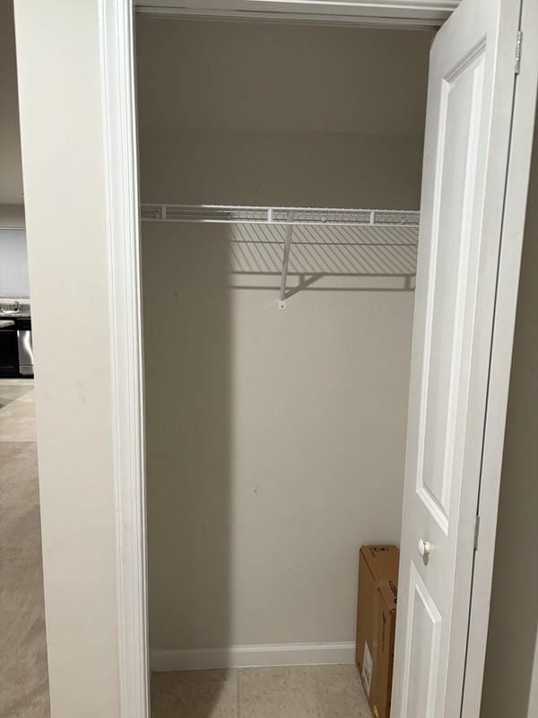102 Castlebrook Dr - Photo 6 of 32