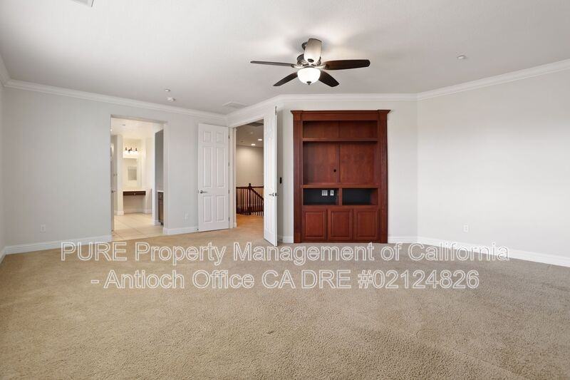 79 Bottlebrush Ct - Photo 3 of 32