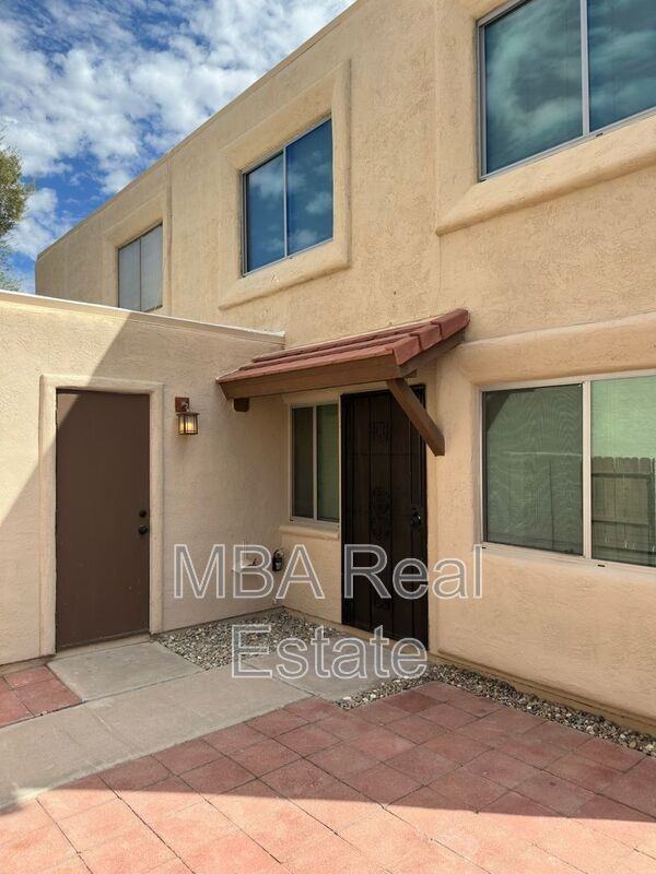 8037 E Glenrosa Ave - Photo 3 of 15